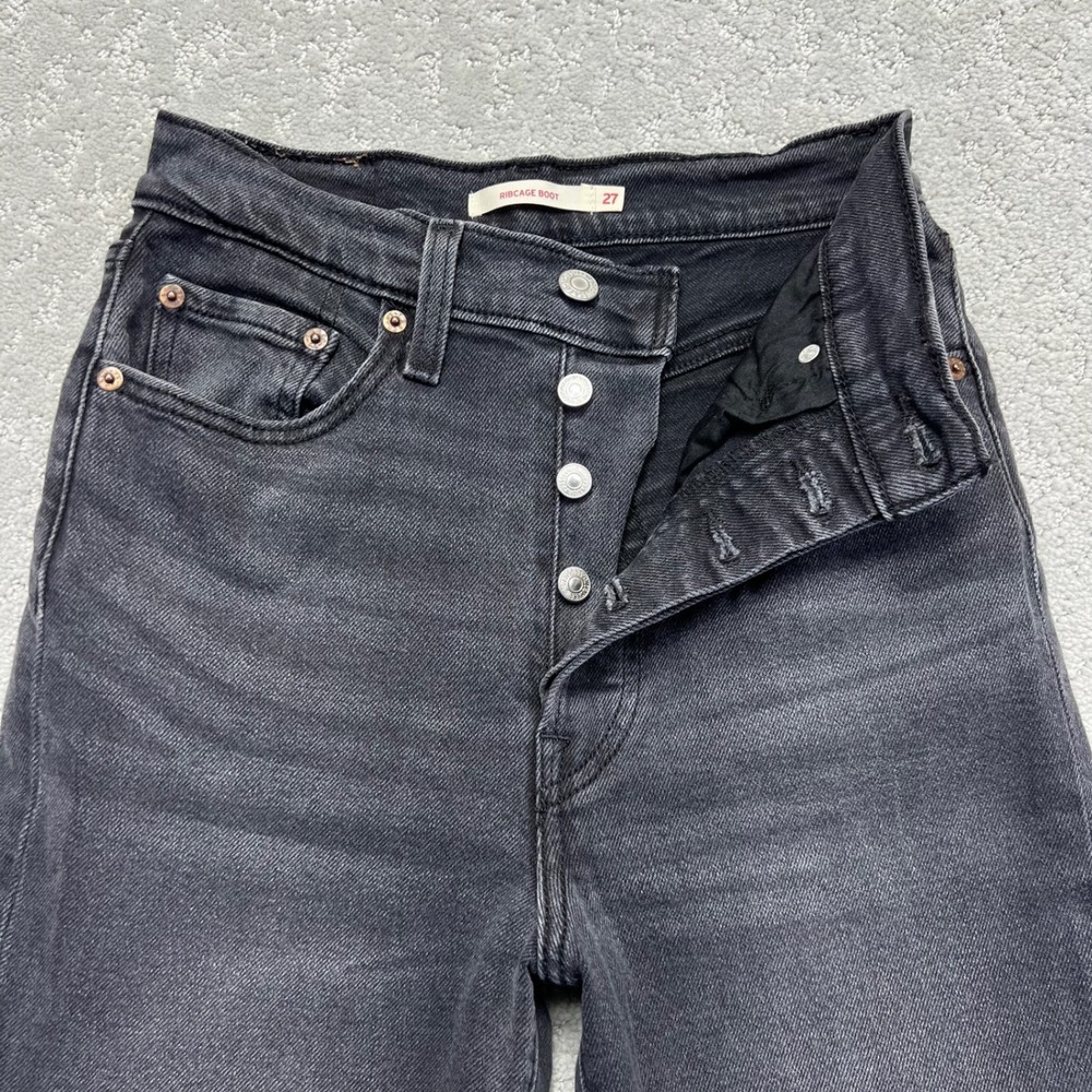 Levi Strauss Jeans Womens 27x33 Black Denim Ribcage Bootcut High Rise Button Fly